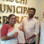 അയ്യപ്പൻകാവ് ഡിവിഷനിലെ ജനകീയ പ്രശ്നങ്ങളിൽ ഇടപെട്ട് ആം ആദ്മി പാർട്ടി; കൊച്ചി മേയറുമായി കൂടിക്കാഴ്ച നടത്തി.