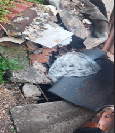 ഇ.ആർ.ജി കോളനിയിൽ തകർന്ന സ്ലാബുകൾ ഭീഷണിയാകുന്നു